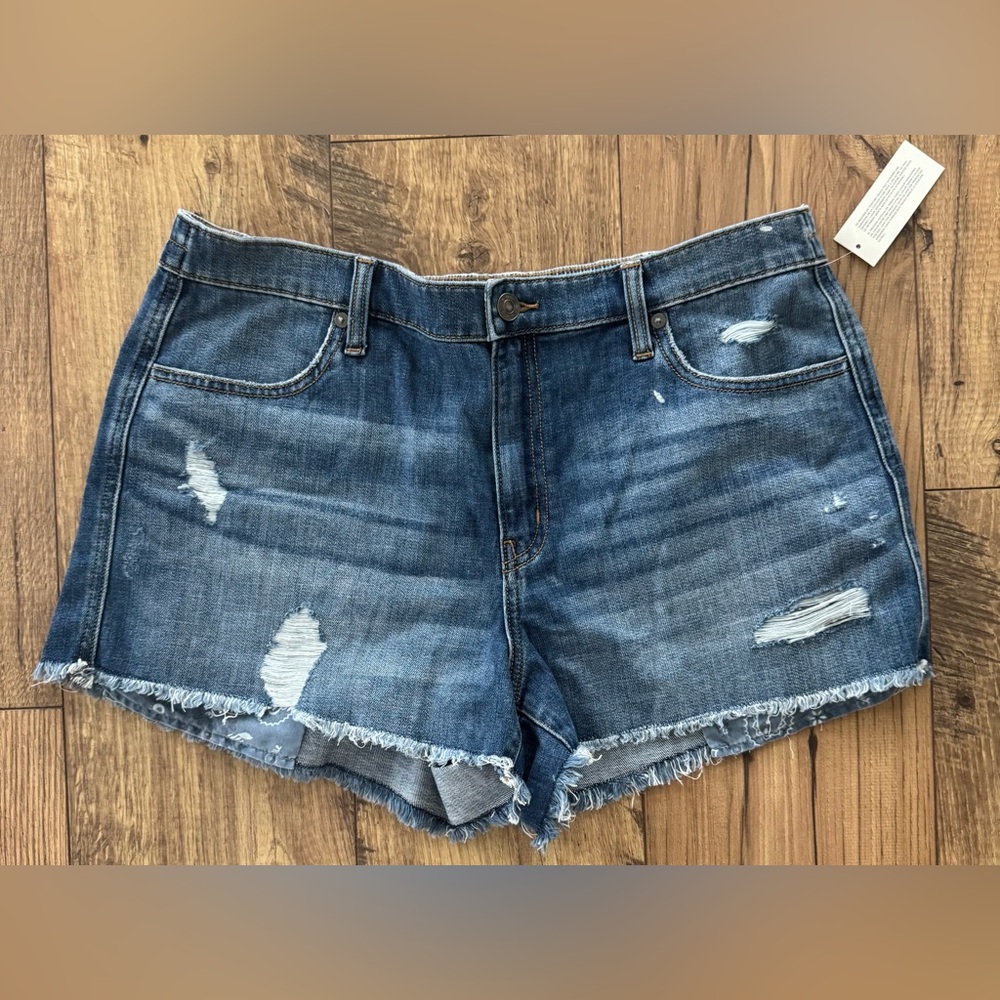 NWT! Aerie Distressed Denim Stretch Shorts